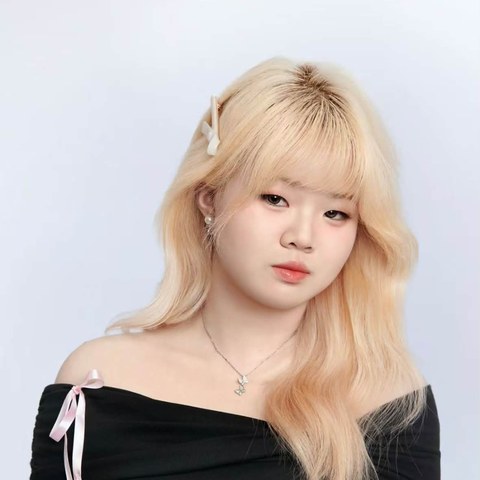 Helina Zhang